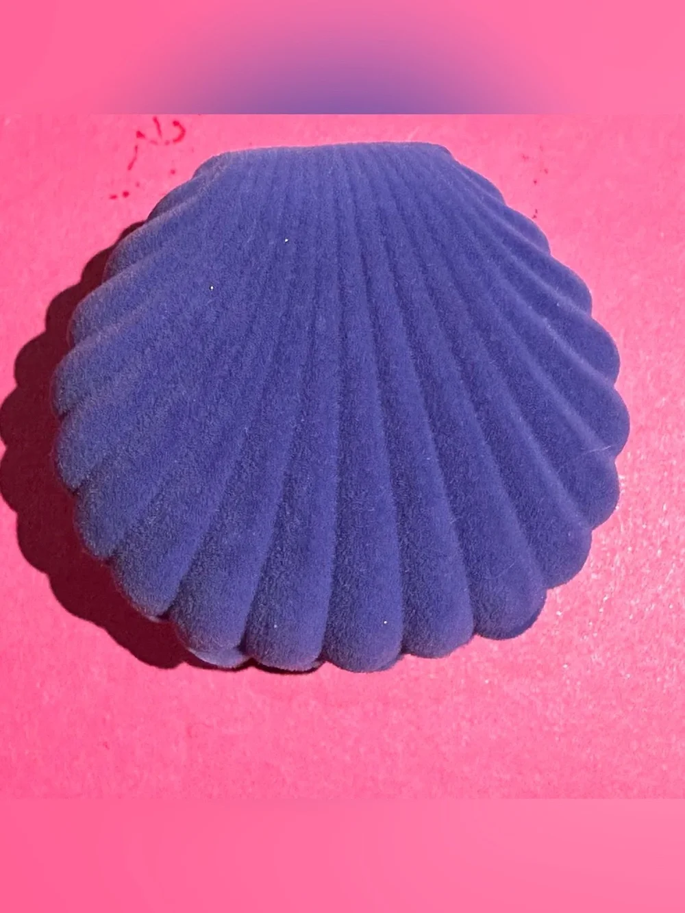 Velvet deep purple shell jewelry ring earrings box.
